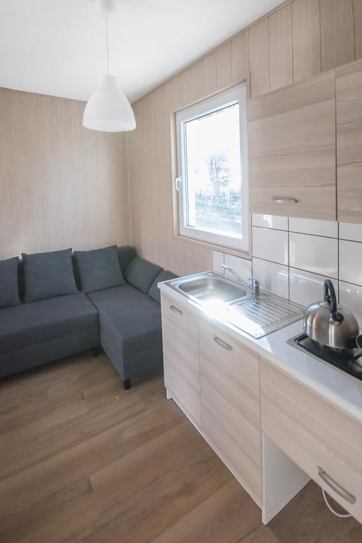 Cuma Camp Villa Sarbinowo Eksteriør billede